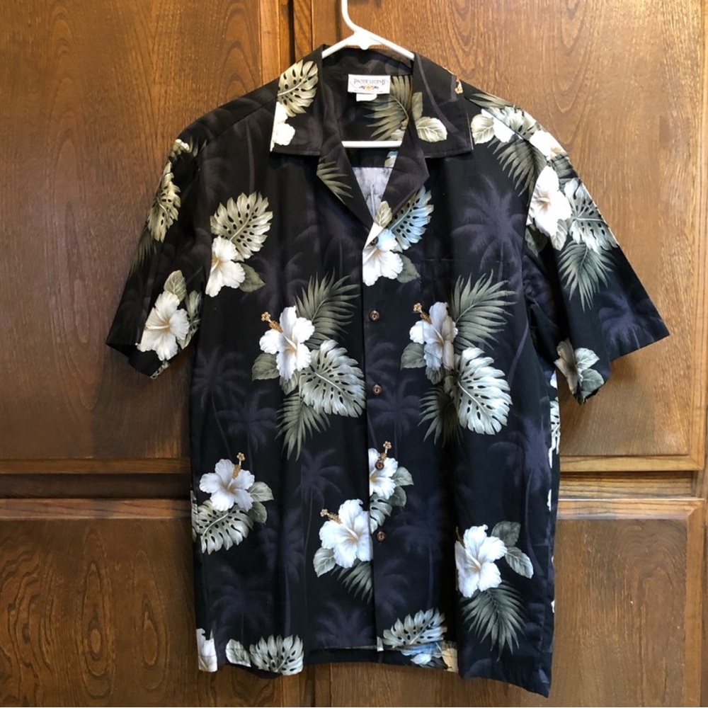 Hawaiian shirt